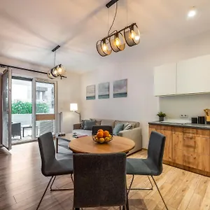 Apartamento Marvels Place With Parking And Ac, Cracovia